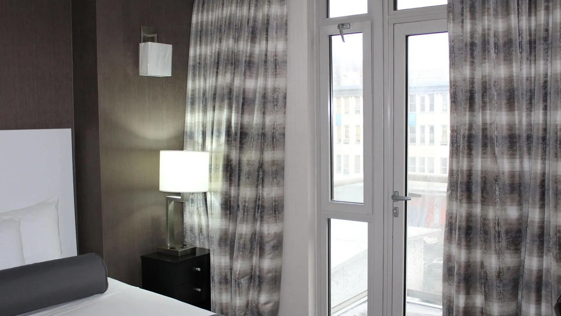 ***  Hotel Cliff New York United States
